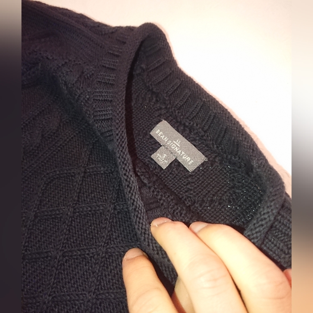 L.L. Bean Signature Cable knit Sweater Navy Men's Small